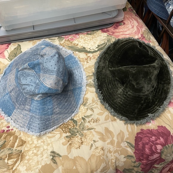 Natural Life bucket hat bundle - Picture 1 of 3